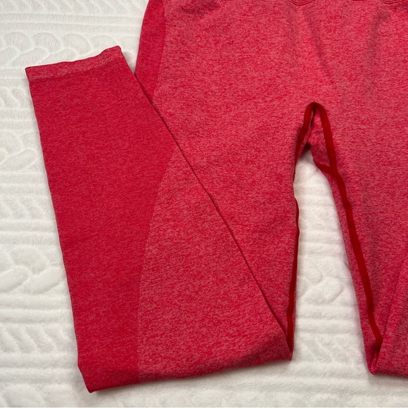 VS Pink - Womans Cherry Red High Waisted Seamless Yoga pants/leggings - Picture 3 of 9